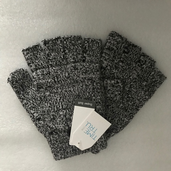 Time and Tru 2 Pc Glove/Opp Pop Top Glove Bundle NWT - Picture 4 of 16